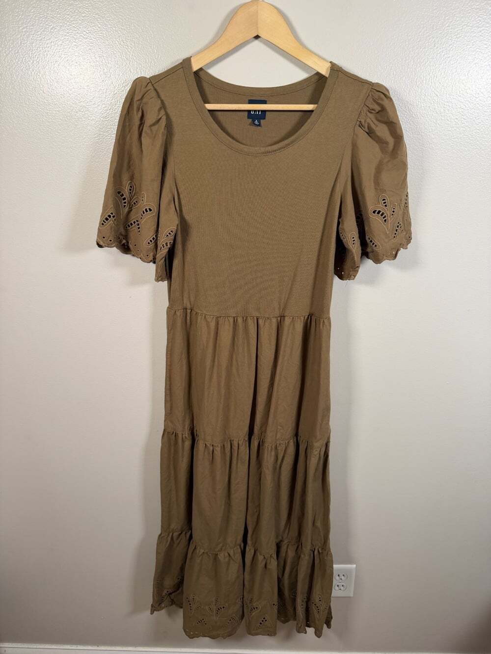 Gap Tiered Maxi Dress Size Small Tall Brown Eyelet 100% Cotton Cottagecore